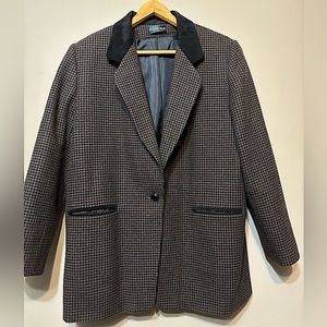 HARVÉ BERNARD Tweed Wool Blend Leather Trim Blazer